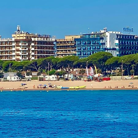 Hotel Blaumar Бланес Экстерьер фото