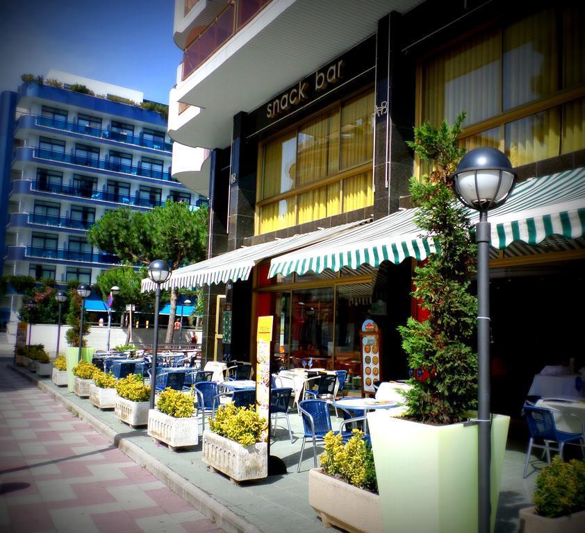 Hotel Blaumar Бланес Экстерьер фото